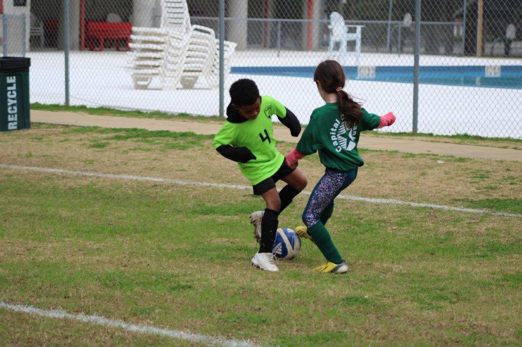COTparks's tweet photo. The feet did the talking Saturday morning on the Soccer Field at Levy Park. Levy Park hosts games for U6 and U8. #checkmyfootwork #itstartsinparks https://t.co/55lLlHrHab
