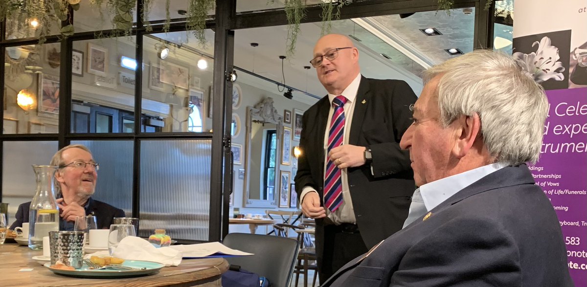 Excellent presentation and such a worthwhile service to offer. Ceremonies as people want for their needs. Great to hear about all the ways that Steve can help out! Thank you <a href="/SPJTopNote/">Top Note Ceremonies with Steve Pritchard-Jones</a> for explaining what a celebrant can offer 👏🏻👏🏻