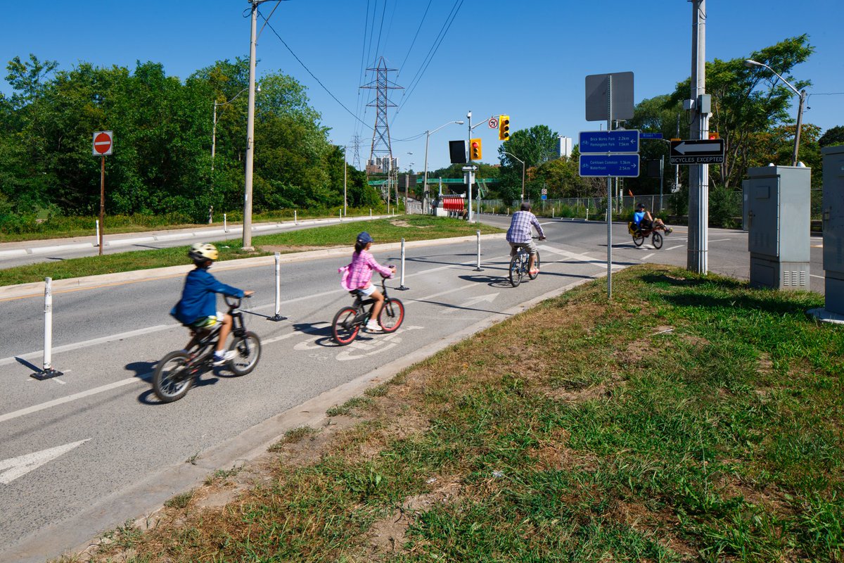 The first Infrastructure and Environment Committee meeting of 2023 will take place on January 30 at 9:30 a.m. During the meeting, City staff will present recommendations on making the ActiveTO Midtown Complete Street and ActiveTO Bayview pilots permanent... (1/3)