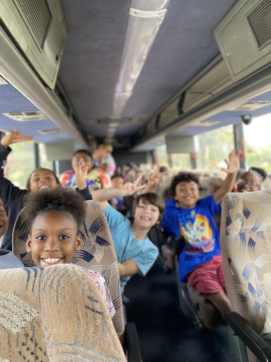 Mrs. Spiggle tweet media