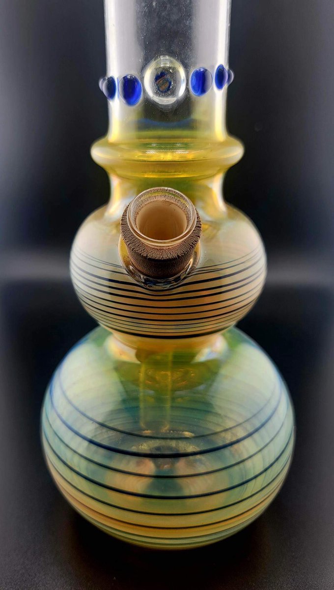 ogchongglass's tweet photo. This is the one that started it all. #chongglass #ogchongglass  
#chongbong
#chongglassmarket 
#glassofig 
#borosilicate 
#headyglass
#oldschool 
#oldschoolglass
#newschoolglass 
#glasspipes
#fume
#glassporn
#glass_of_ig 
#headyaf 
#waterpipe 
#functionalglassart
#heady https://t.co/vgxw2yBWCQ