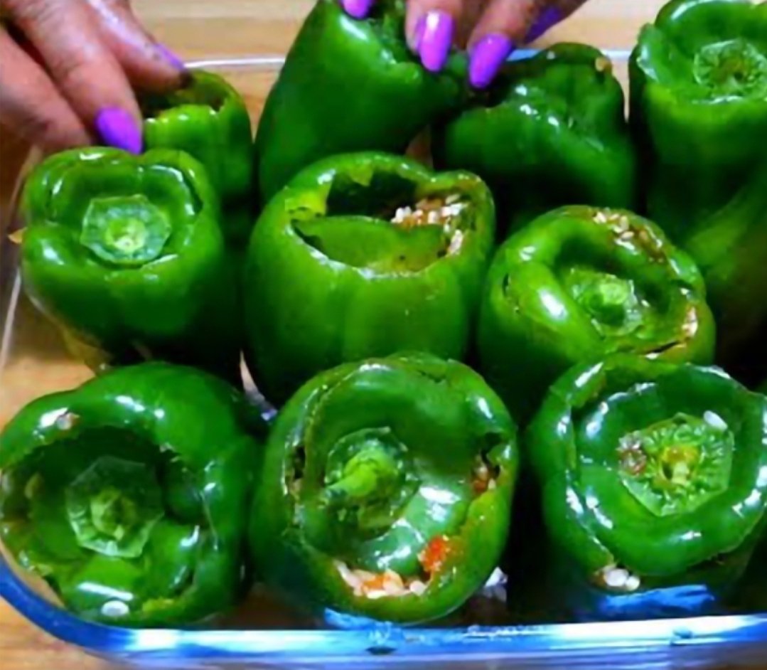 Delicious Recipe 😋‼️
Link in Bio 👆❤️

 #greenpeppers #video #twitterviral #twittervideo #food #foodie #cooking #baking #delicious #homemade #photooftheday #twitter #youtubevideos #Reels #Hend_Gad  #Trending  #ÜMRvFB