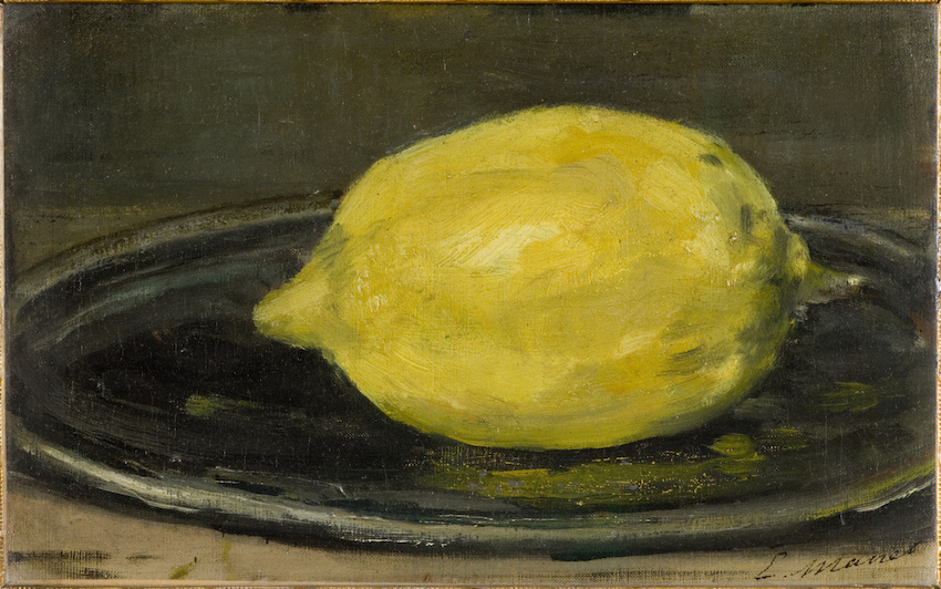 CommozioniA's tweet photo. mostrata senza sentimentalismo. 

"un pittore può dire tutto ciò che vuole con frutta o fiori o persino nuvole" pare abbia detto #Manet 

Coi suoi solitari #limone e #asparago (1881) ci racconta gli ultimi suoi anni, afflitto dalla consapevolezza di dover abbandonare la vita👇 https://t.co/Ei1lX2m9no