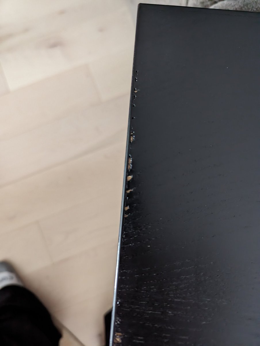 Travisfitzger10's tweet photo. @IKEA nothing worse then driving several hours to purchase items to find the next day it has a defect. Worse part is this is the second time it's happened. https://t.co/UoiGvu1WOl