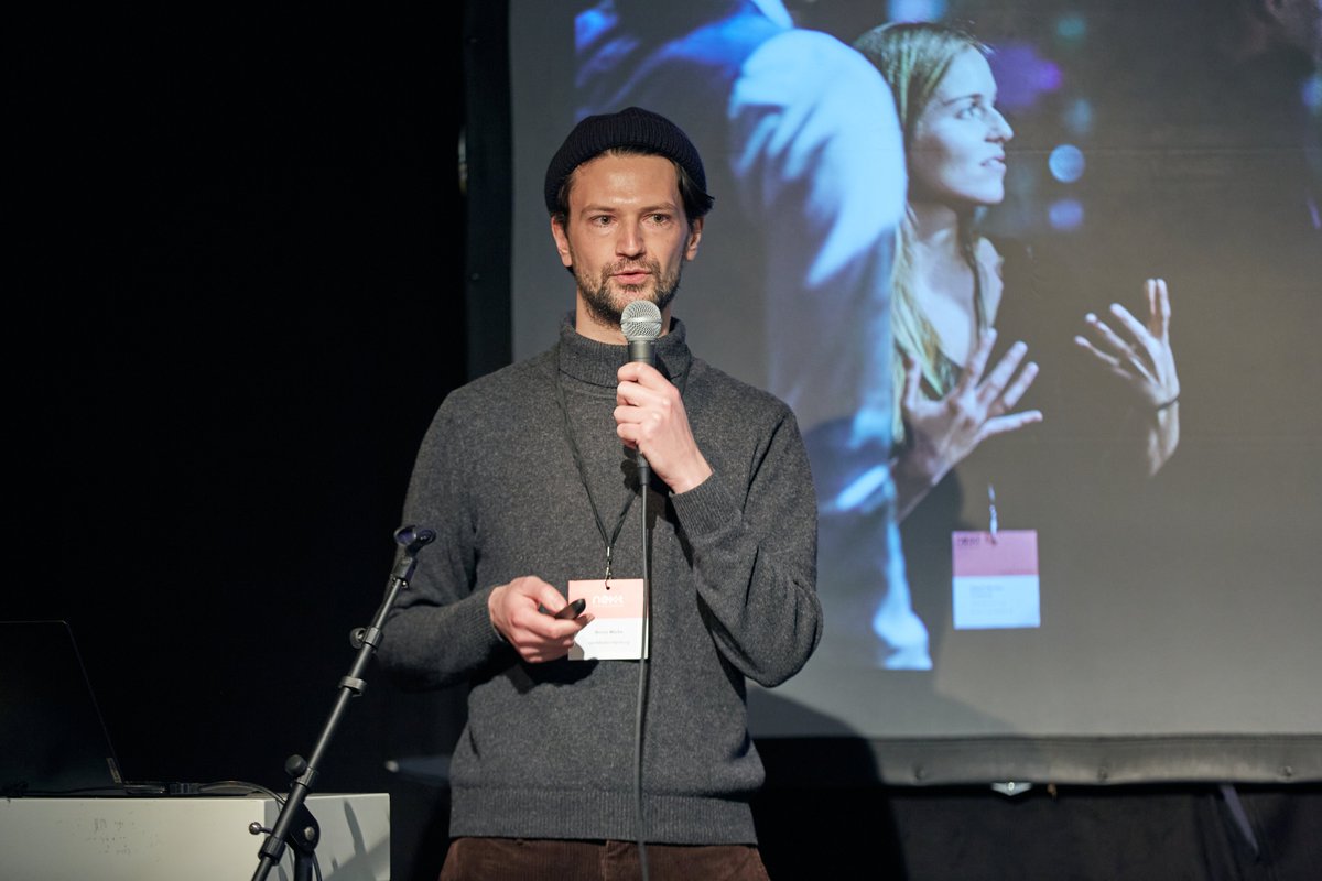 NextMediaHH's tweet image. It&apos;s a wrap🥳

11 Studierende, 3 Partnerunternehmen, 4 Hochschulen und 3 #KI-Prototypen. Das gibt es nur in unserem #PrototypingLab.