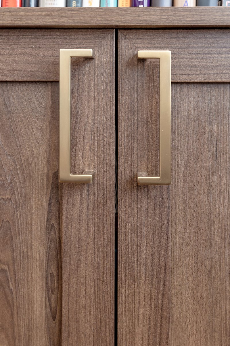 Whether you opt for a polished or matte finish to your design, we know it'll look great. It is a design from The Tailored Closet after all. 😉 bit.ly/3woGEKp