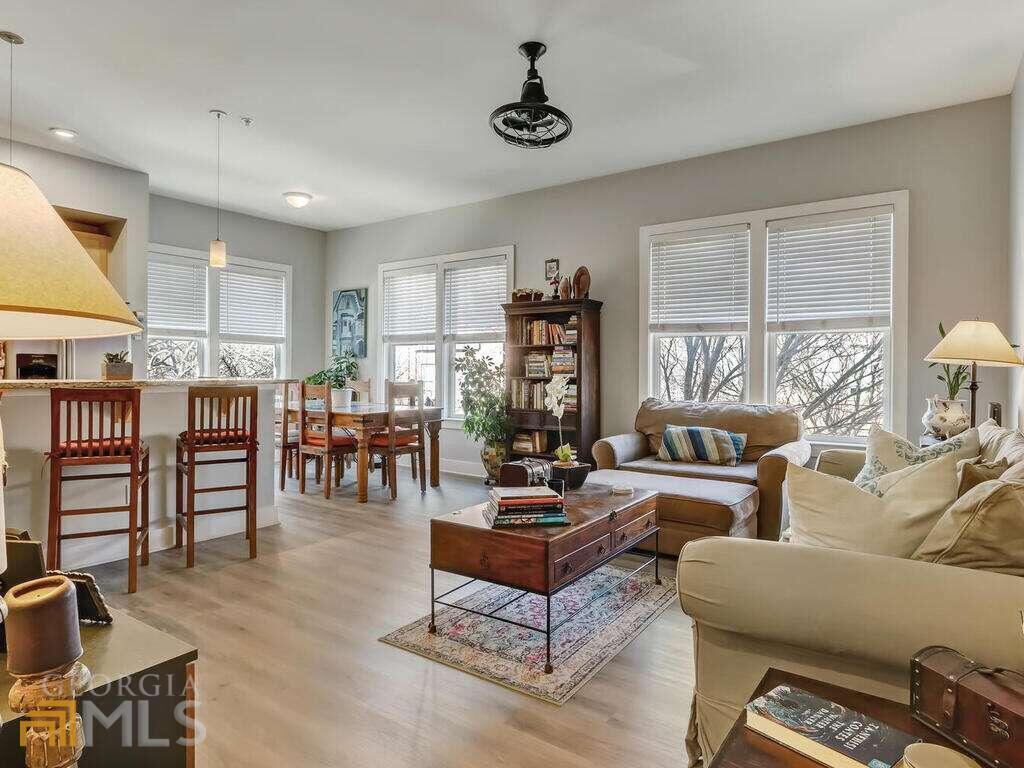 TheRealtorLM tweet media