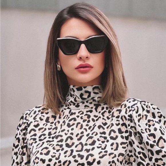 So good I had to share! Check out all the items I'm loving on <a href="/Poshmarkapp/">Poshmark</a> from <a href="/lularoekimmiet/">LularoeKimmieTaylor</a> #poshmark #fashion #style #shopmycloset #marykay #sephora #burberry: posh.mk/kJSK7xvyPwb
