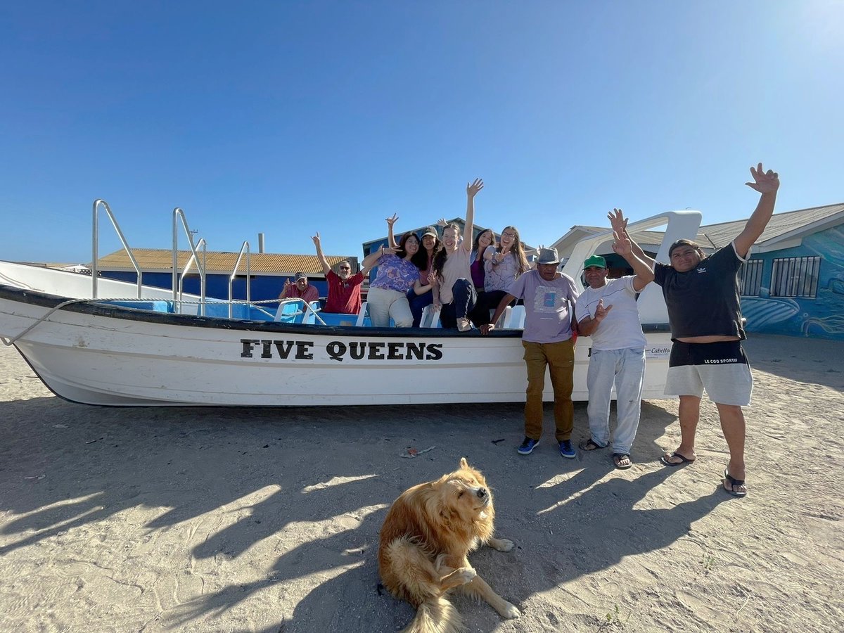 #Pescadores de #PuntaDeChoros desarrollarán #tours científico-turísticos junto a #biólogas marinas🚣 🌊 🐟 👩‍🔬
Gracias a la #cocreación de un #relato se busca brindar un momento significativo a las personas que visitan la #RegiónDe Coquimbo👉 bit.ly/3Cz0BC0