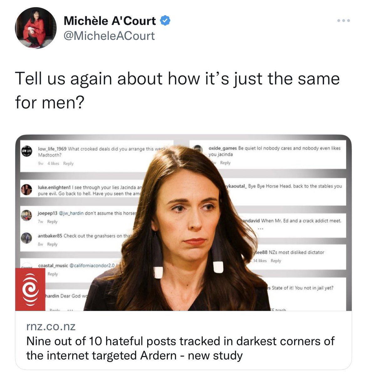 Rizzactor's tweet image. Fascinating to see one of NZ’s washed up “comedians” @MicheleACourt get it horribly wrong. “Tell us again about it’s just the same for men”, yet was threatening violence towards an ex PM not too long ago. #nzpol #hypocrite