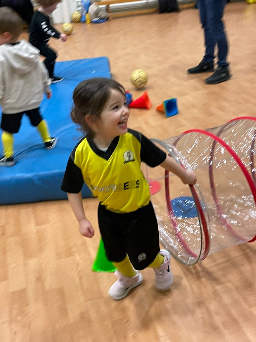 ‼️What a Footibees Saturday we've had‼️

Thanks to all who attended any of our 5 WIRRAL VENUES! We are BUZZING with the launch of  Bebington and it is great to see spaces filling so quickly 🎉
Take a look at this week's action shots 📸 Can you spot your Little Bee 🐝