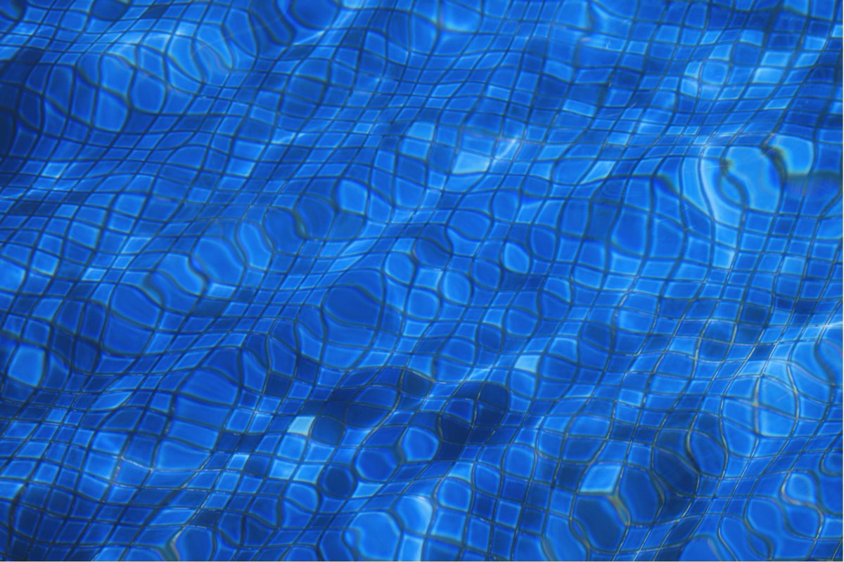 aquatixpro's tweet photo. Before closing your pool this winter ensure to give it a good clean and insert pool closing chemicals after the cleaning has been completed. Dirt interferes with chemicals so its best to clean the pool expelling all sorts of dirt before the introduction of pool closing chemicals. https://t.co/U6pXFNAoGF