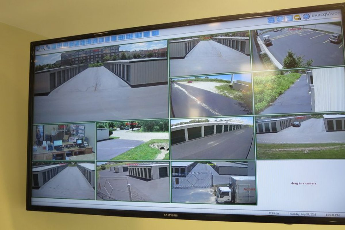 PointStorage's tweet photo. Keeping your unit safe and secure is our top priority. https://t.co/UxCIXUjDN1