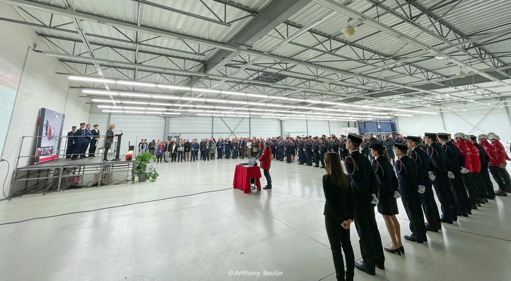 #Cérémonie des #Voeux2023 du #SDIS de la #Vienne86 :

🎖 remise de l'ordre national du mérite au Colonel (hc) Landrieau
🎞 #retrospective2022 avec la valorisation des actions de #renforts menées en #Gironde
➡️ mise à l'honneur de #SP 
🤝 remise des #labelsemployeurs