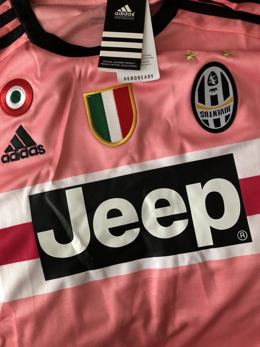 LaMentale23's tweet image. j’ai reçu mon jersey de la snʇuǝʌnɾ là… prochain CHINOIS qui croise mon chemin il prend pour tout le monde