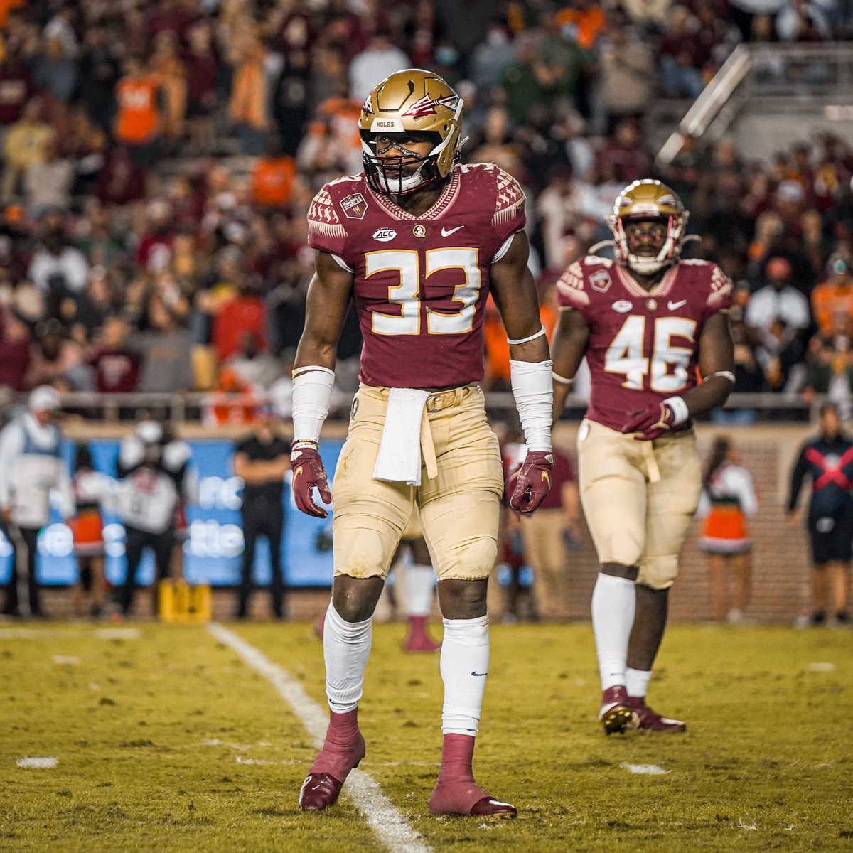 Grateful to receive an offer from Florida State University ! @FSUCoachJP @RivalsFriedman <a href="/ChadSimmons_/">ChadSimmons</a> <a href="/BrianDohn247/">BrianDohn247</a>