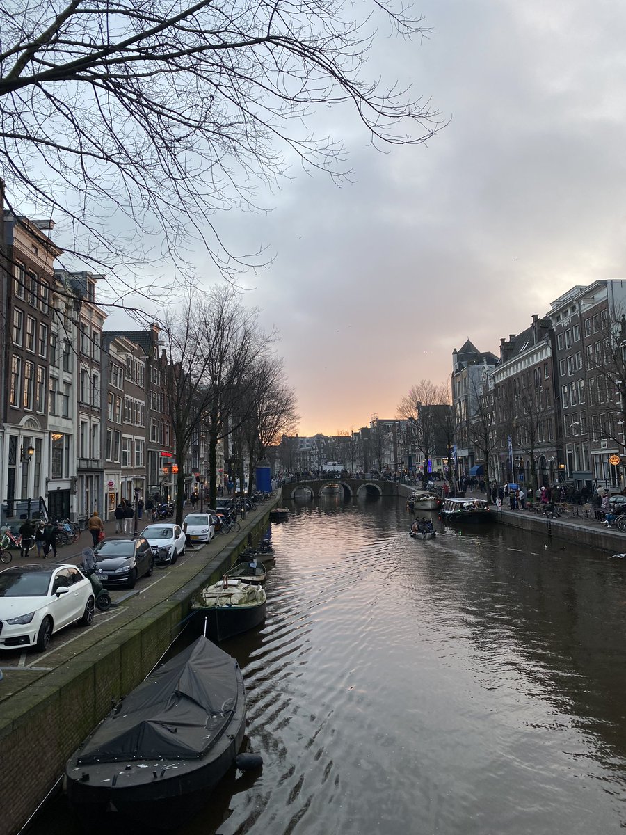 mianrey's tweet photo. Último día por Ámsterdam 🥲 https://t.co/UN7tLAdz1z