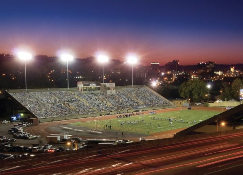 Isaiah Kerns † (@kernsisaiah) on Twitter photo Thankful to receive an offer from the University of Charleston! <a href="/CoachBarker_99/">Luke Barker</a> <a href="/Coach_LeDonne/">Dr Jon LeDonne</a> <a href="/Mike_Mack58/">Mike Mackowick</a> Thankful to receive an offer from the University of Charleston! <a href="/CoachBarker_99/">Luke Barker</a> <a href="/Coach_LeDonne/">Dr Jon LeDonne</a> <a href="/Mike_Mack58/">Mike Mackowick</a>
