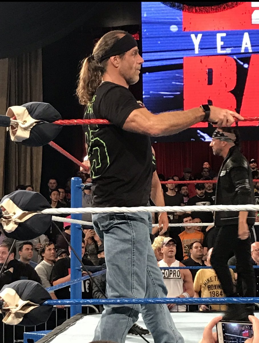 andriadacoolest's tweet image. 💔such a special night💔 #Raw25 
#RAW30 #RAWXXX #WWERaw