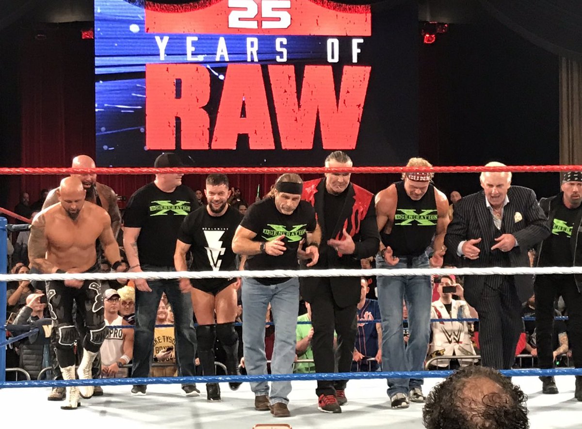 andriadacoolest's tweet image. 💔such a special night💔 #Raw25 
#RAW30 #RAWXXX #WWERaw