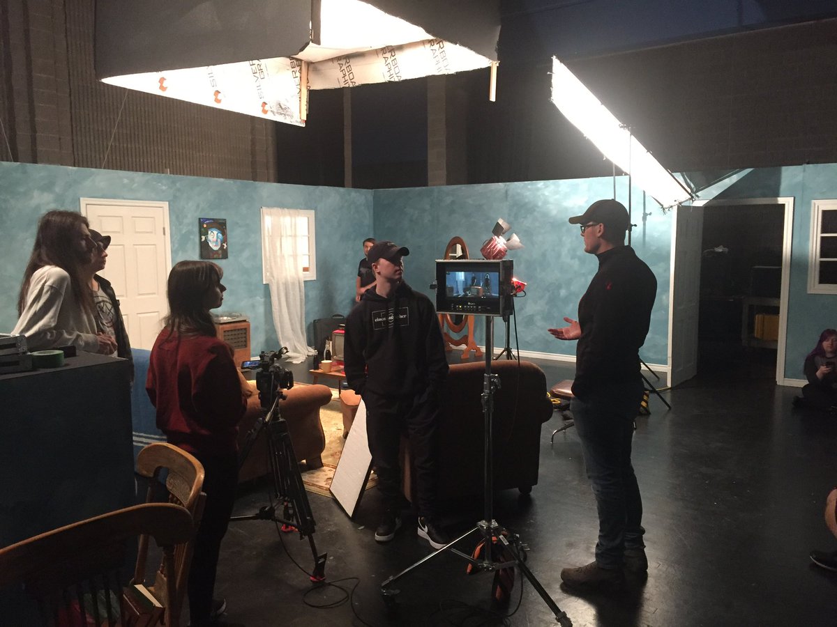 A big thank you to <a href="/RedDeerPolytech/">Red Deer Polytechnic</a> grad &amp; @Iatselocal212 member Shawn Knievel for his amazing workshop on set lighting with our Film students! #MyRDP #ABFilm