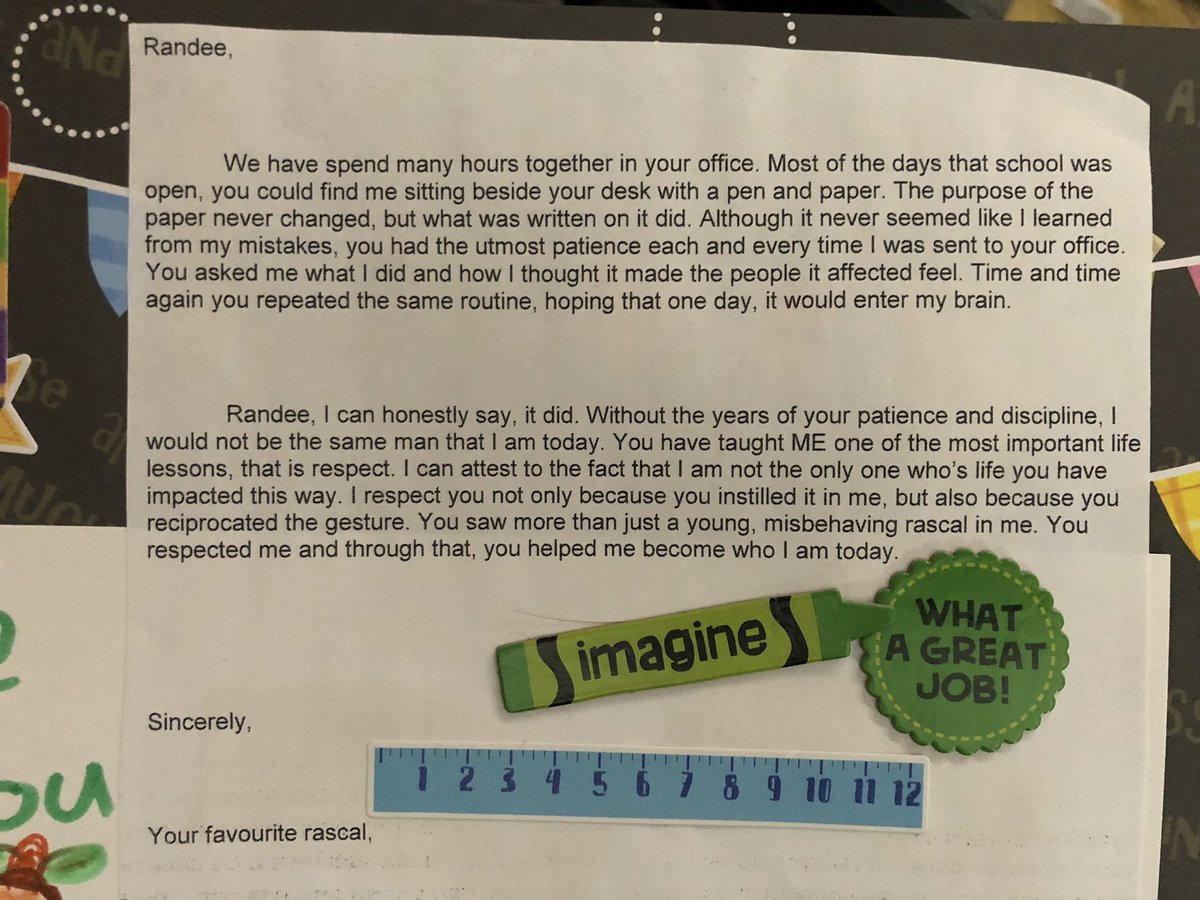 leeleykeel's tweet photo. packing. sorting. emoting. see: my mom’s retirement scrapbook.
one example, one entry from pages confirming how she really really was the BEST.
we were all so very fortunate
✨❤️✨
#love #packing #moving #lucky #noserunning #alltheemotions #education #admin #adoptee https://t.co/69FmOpmt9w