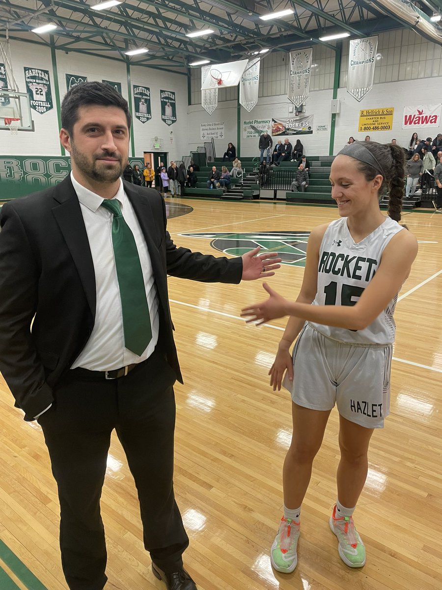 Raritanbball's tweet photo. These pictures sum up senior night perfectly! #AwkwardPictures #RelationshipsMatter @nickmahoney10 @melpetrignani https://t.co/O9pSV7YHTf