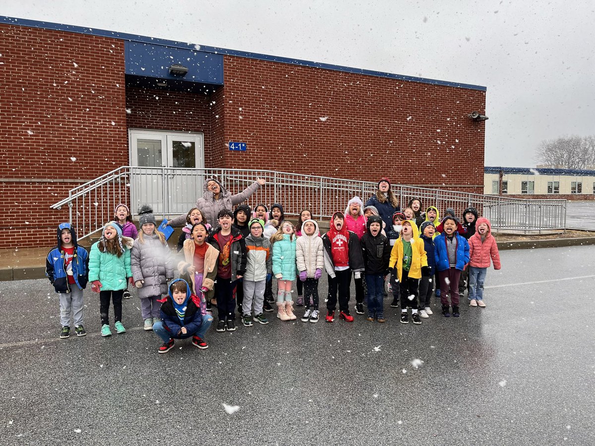 When life throws you snowflakes…catch them on your tongue! ❄️❄️❄️ #makingmemories #firstgradefun