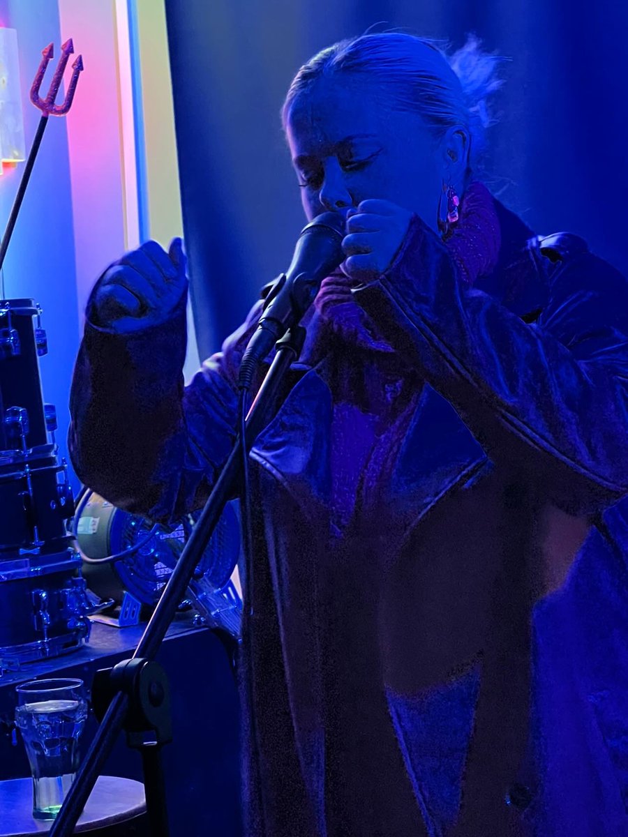 clionagh_'s tweet photo. Thanks for a wonderful night lastnight 🤍 #gig #livemusic #onlyconnect #liverpoolmusicscene #liverpool #liverpoolmusic #songwriter #coverr #under3kyo https://t.co/sFGkHwGrWL