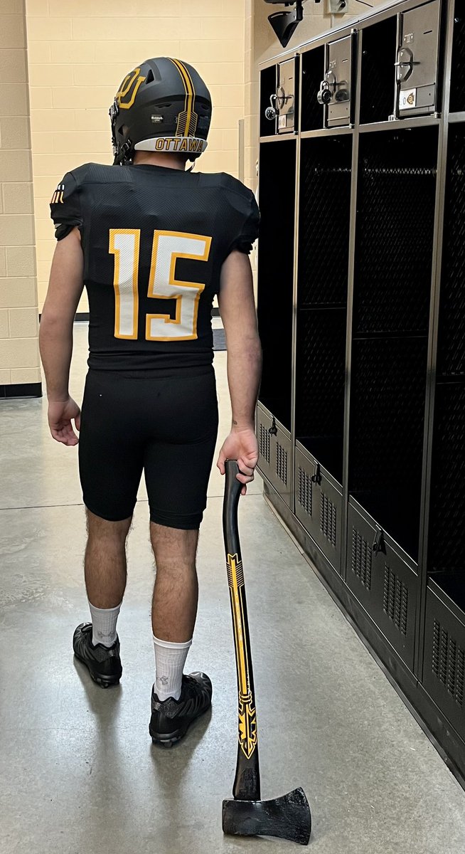 15_LukeMiller's tweet photo. First official visit done!  Thank you @OttawaBravesFB @CoachNickDavis @CoachHennes and @CoachOliverPate for making it awesome. @SutterFootball https://t.co/3oHB7pfxEq