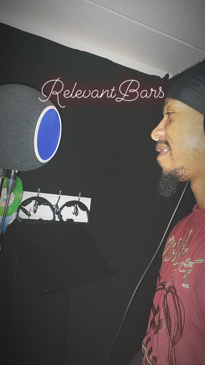 RelevantBars83's tweet photo. Add me on Snapchat! Username: relevantbars219 https://t.co/dxHk8aepwV https://t.co/yz4dGRcsZ1