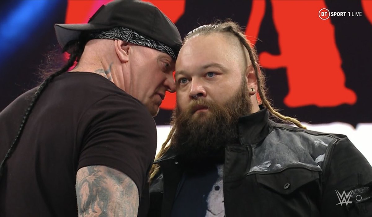 CWrestlingUK's tweet image. Goosebumps 🔥🔥🔥
#WWERaw