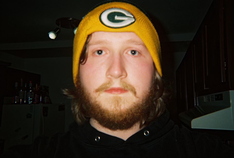 aaronpelk's tweet photo. me when i hit that dollar tree wood https://t.co/mDZybIRaHM