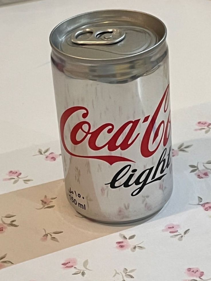 gidlecafee's tweet photo. ʕ•ᴥ•ʔ new order ʕ•ᴥ•ʔ
order: light coke
for: @YuqiRideOrDie
from: haku and mata @G_I_DLE
message: “Hope you doing well n happy, be safe always ♥️✨” https://t.co/9rvaZcszzS