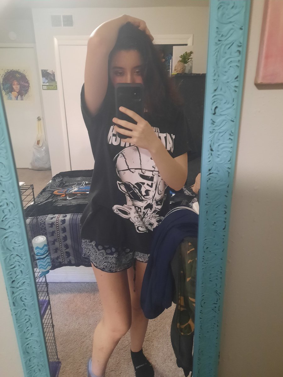 LovesBaily's tweet photo. Feeling so cute in this top #outfit #outfitoftheday #xute #onlyfansbabe #onlyfanspromo #onlyfansmodel #onlyfans #model #onlyfans https://t.co/lf5juobaZC