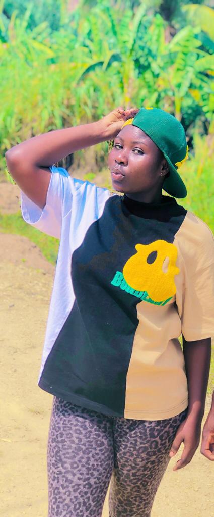 QuamiBillionz's tweet photo. How do I look https://t.co/FMJQOPHrjN