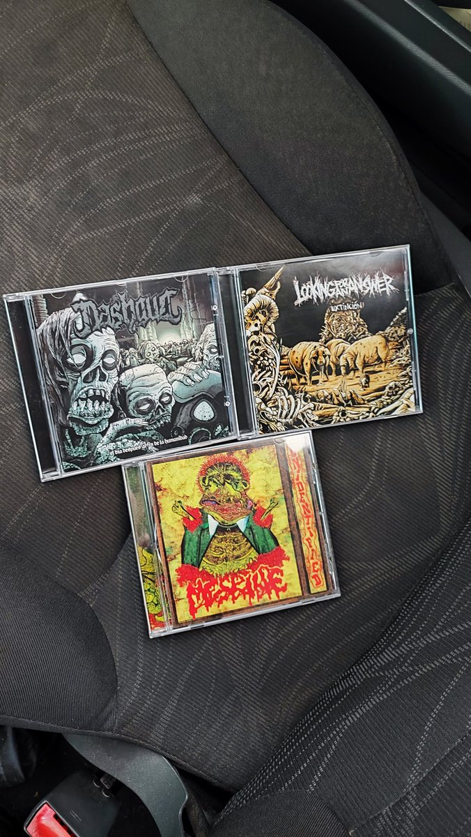 enriqueddo's tweet photo. Trilha sonora de minha jornada ao Portal do Pantanal pela BR262 #grindcore #mesrine #nashgul #lookingforananswer https://t.co/O3wKLXM6k5