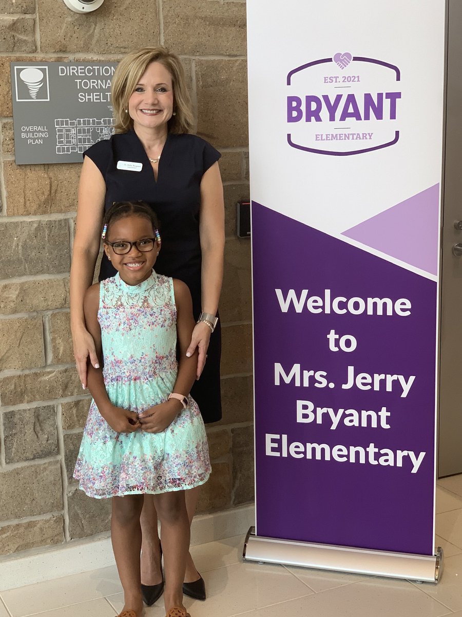 To know her, is to love and adore her. As a parent and educator in Prosper ISD, I feel so blessed by our Dr. <a href="/Hferguson28/">hferguson</a>. She knows my family, she knows my story, she loves with her entire heart 💜 #ProsperISD #ILoveMySuperintendent