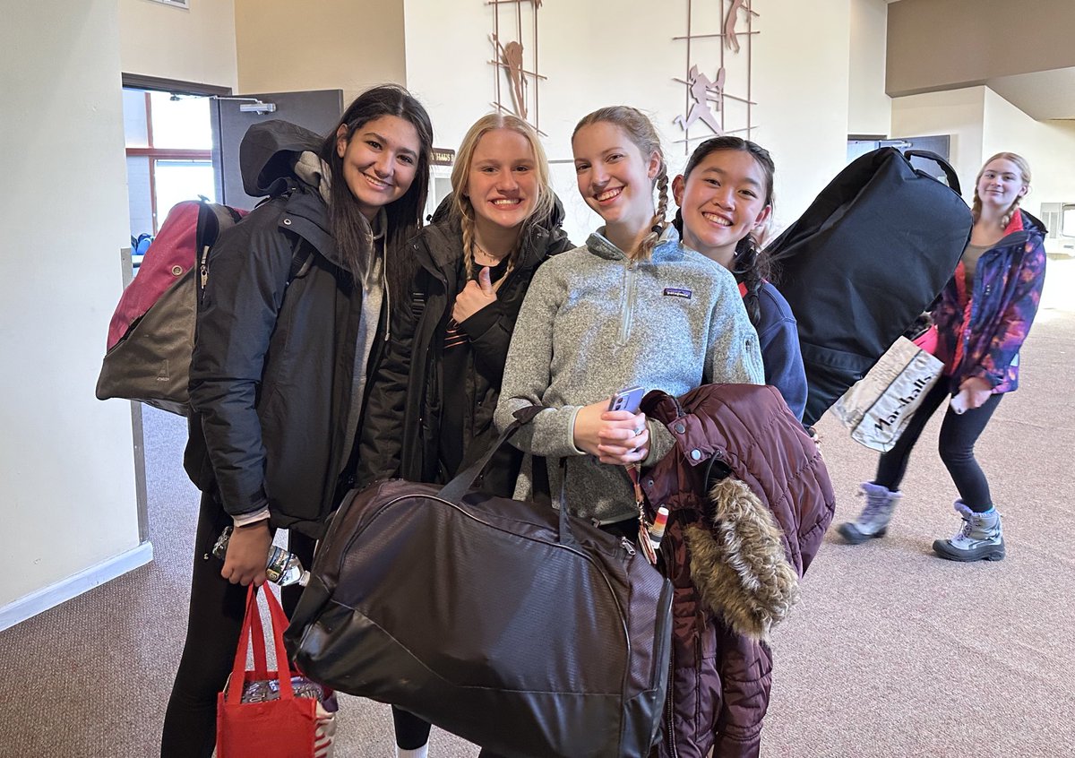 WHMS SKI &BOARD CLUB tweet media