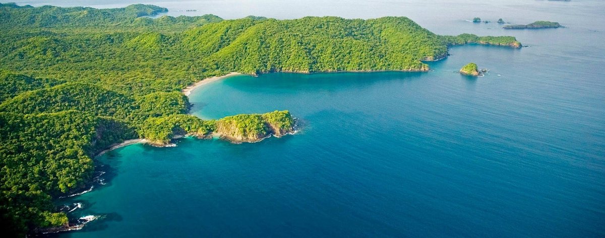 metaricanft's tweet photo. Costa Rica is located in Central America, connecting North + South America. It borders Nicaragua to the north and Panama to the south. bc of its location, warm weather predominates, but many different microclimates are found throughout the country! 

#CostaRica #puravida #Web3 https://t.co/qGov0gAqmi