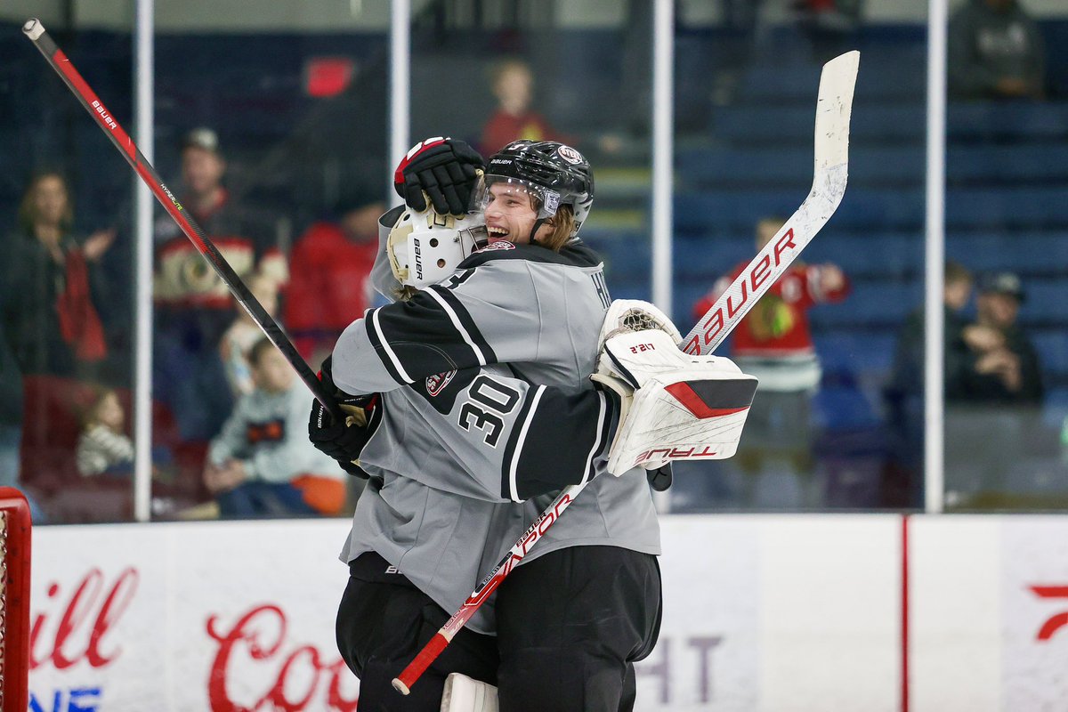 anelsonphotos's tweet photo. Congrats to Miles Roberts (@hockeycomedys) on his first @USHL win! 

#ChicagoSteel #FeelSteel https://t.co/iKhXw5Fl8H