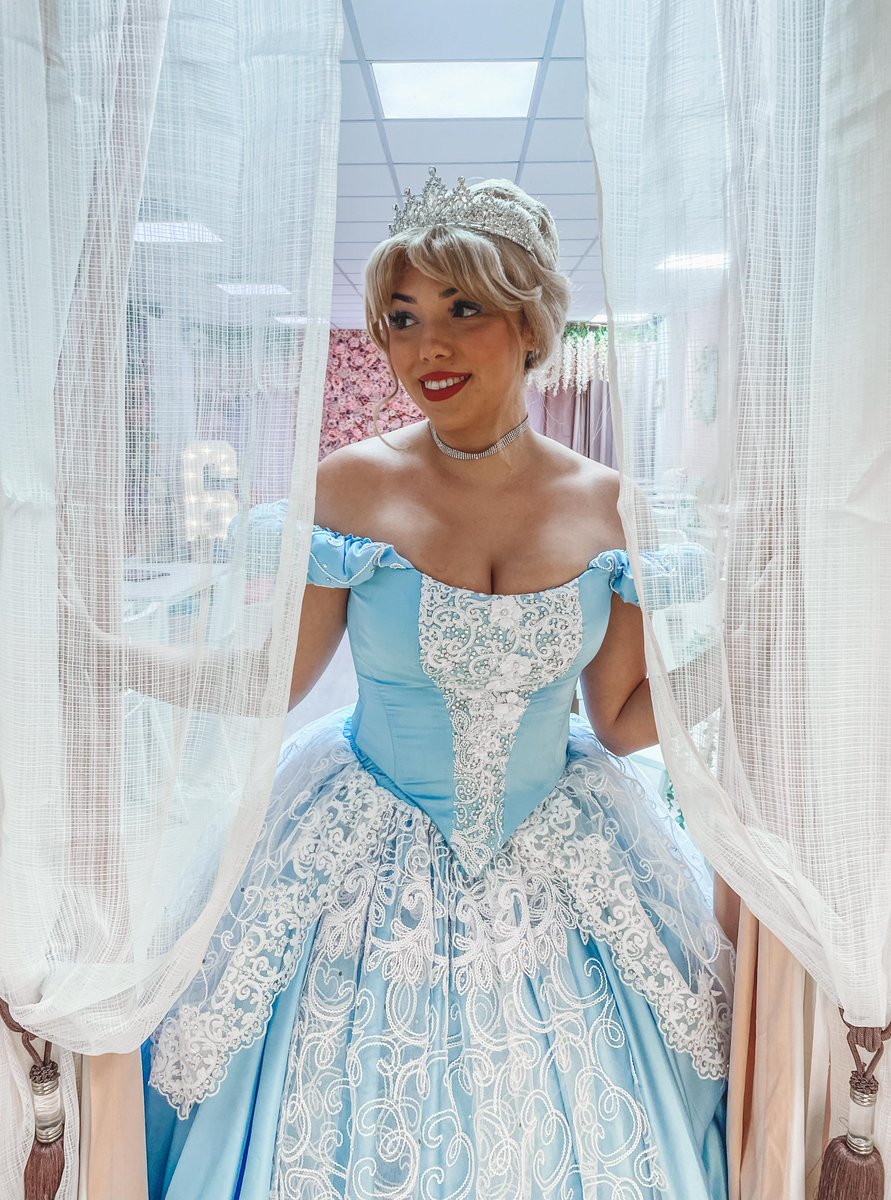 lppmansfield's tweet photo. BOOK THE PALACE...😍😍😍 Say hello to our new premium dress! Only available to book at our venue, Little Princess Palace! https://t.co/8EoiaZPnUC