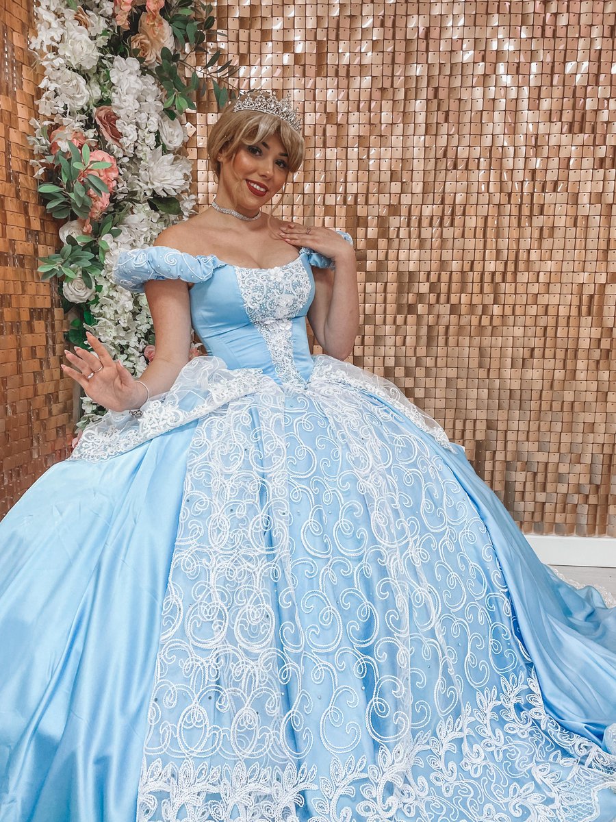 lppmansfield's tweet photo. BOOK THE PALACE...😍😍😍 Say hello to our new premium dress! Only available to book at our venue, Little Princess Palace! https://t.co/8EoiaZPnUC