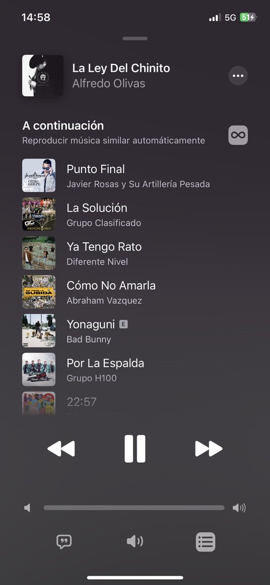 MarcoC8a's tweet photo. Uno queriendo andar de buchón y te meten a Bad Bunny a fuerzas https://t.co/Vnl6hi0HsG