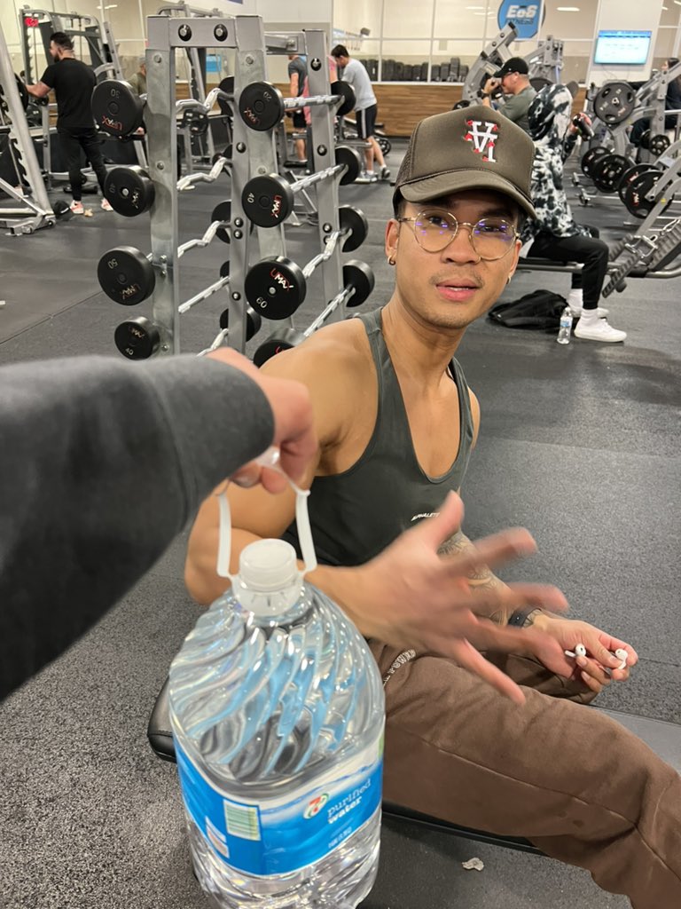 marccamaron's tweet image. I gotchu