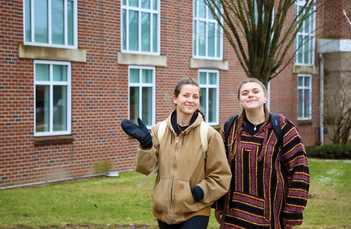 BloomsburgU's tweet photo. And we're ... #BackToHuskyLife! 🙌💯🐾 #BloomOnward #January #college https://t.co/G5X7KPPZeZ