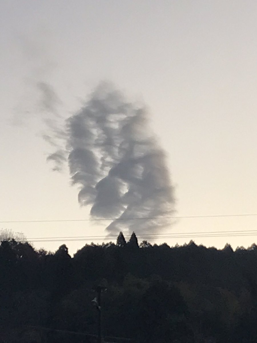 空にこれだけ。新年の不思議。