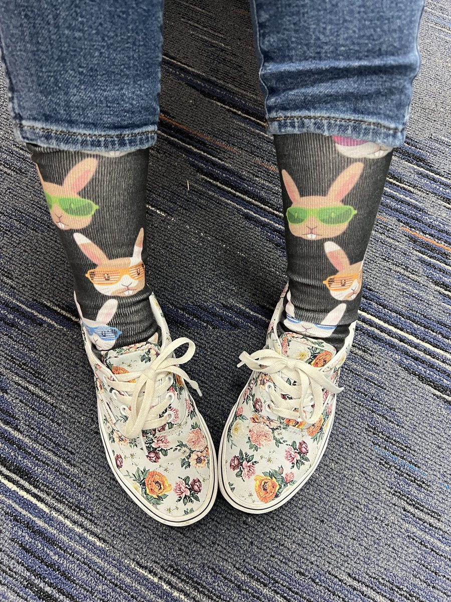 MsGs_Library's tweet image. When Digital Footprint Day &amp;amp; Lunar New Year collide, appropriately themed socks are a must. #katydigcit #wearehaskett