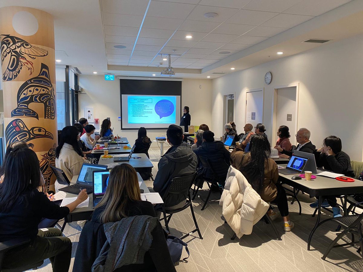 Last Saturday (21st of Jan), @JaimyFischer hosted a participatory mapping workshop at <a href="/southvanNH/">SVNH</a>.  An informative session to learn how to navigate Google Earth and Direct to Digital (D2D) to map community knowledge. #cer