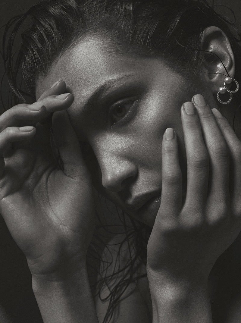 hadidfiles's tweet photo. bella hadid by mario sorrenti for v magazine https://t.co/BrfyhQXGZh